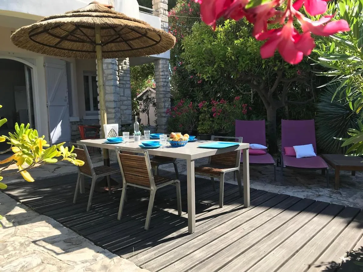 Apartment Villa Du Golfe T3 Beaurivage La Ciotat France